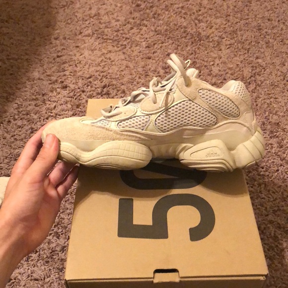 Adidas Yeezy 500 - Picture 6 of 7